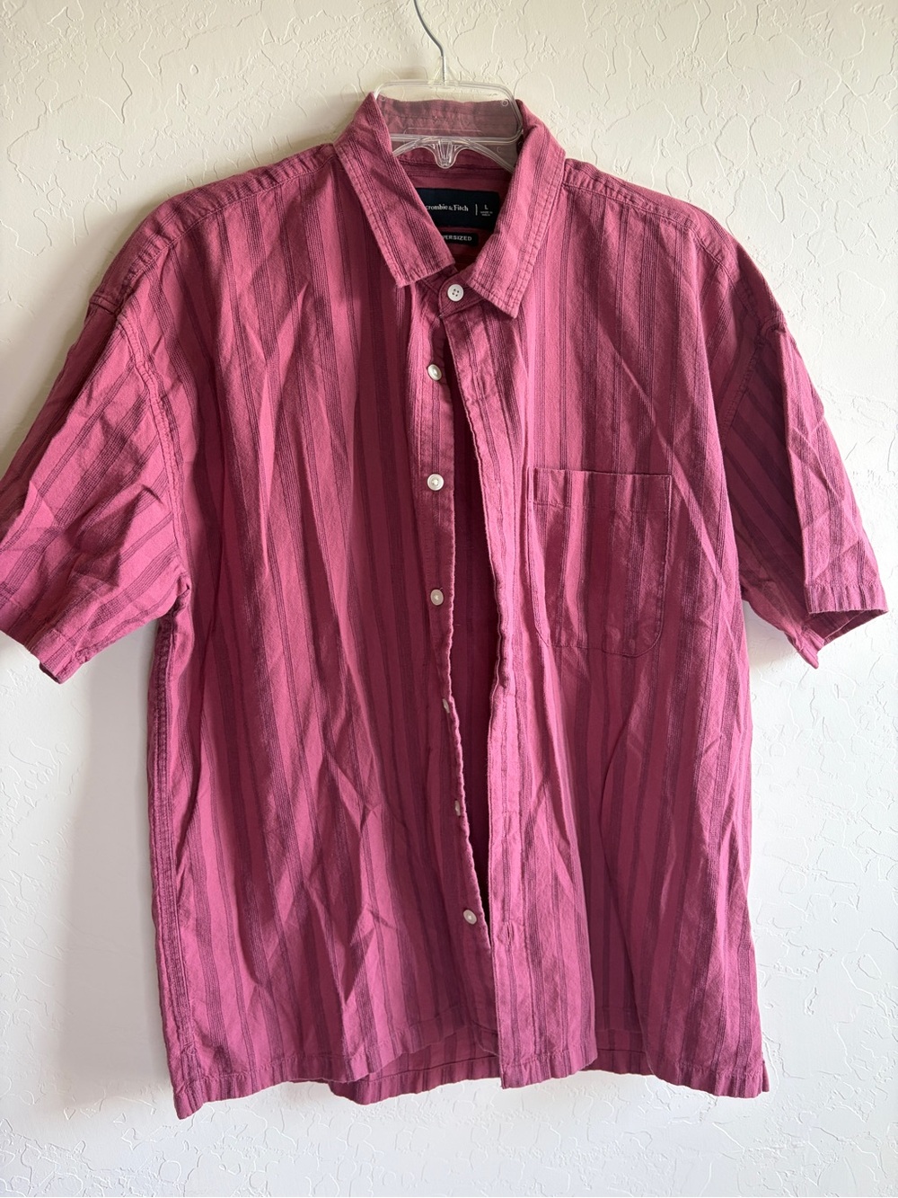 Abercrombie & Fitch Men’s Pink Striped Short-Sleeve Button-Down Shirt